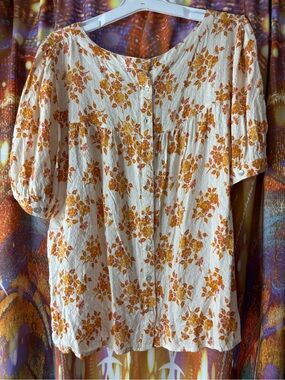 Floral Button-Front Top